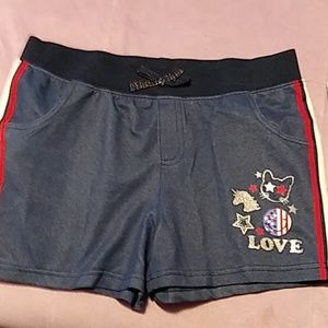 Side tape shorts